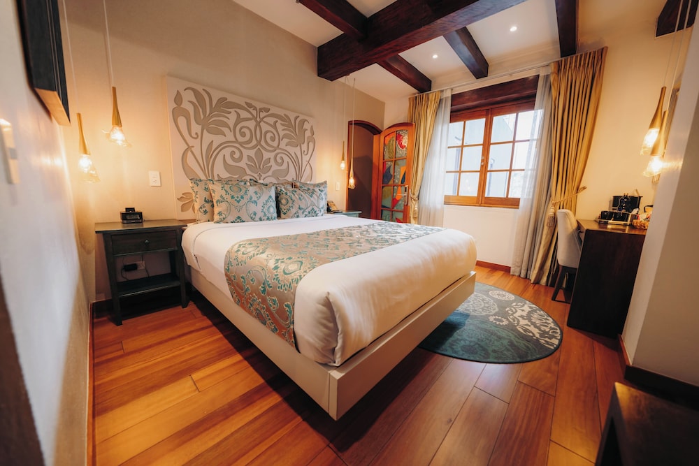 Hotel Mama Cuchara 30/75