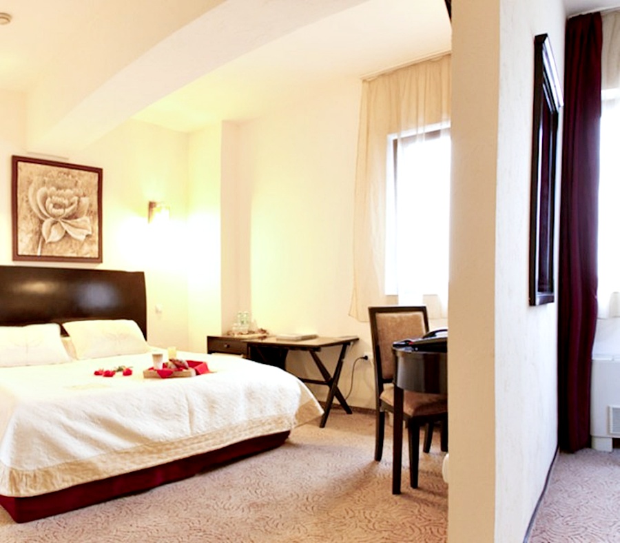 Avis Hotel By WS Hotel Group 6/30