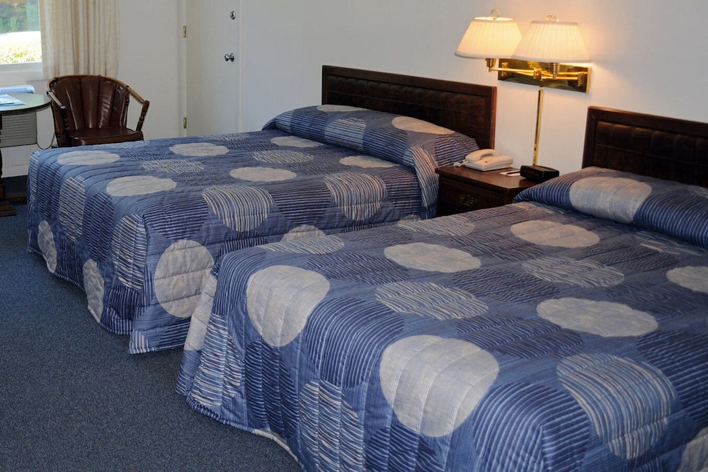 Kimball Terrace Inn Northeast Harbor 16/56