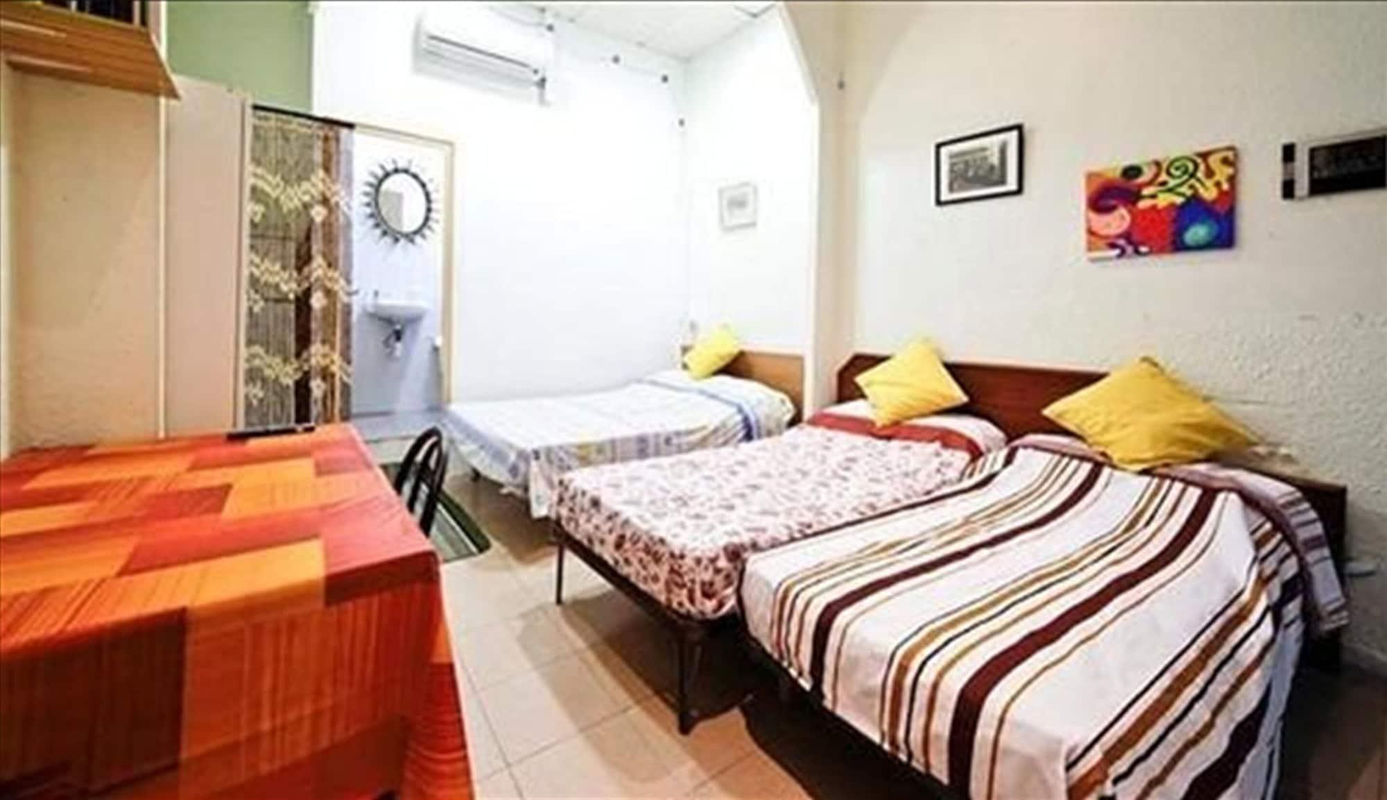 Central Station Hostel Barcelona 6/36
