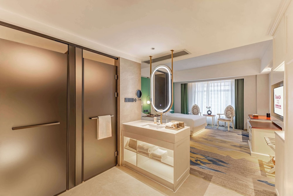 Ramada Plaza by Wyndham Wuhan Dongxi Lake 23/40