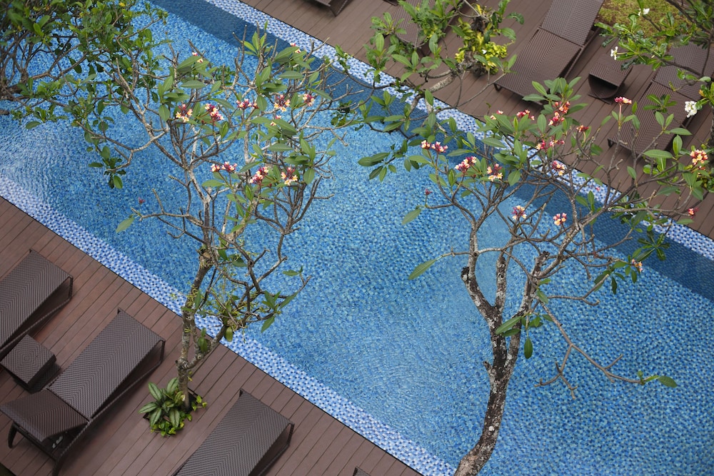 Hotel Santika Kuta Bali 27/29