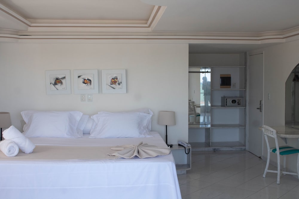Maria Farinha Praia Hotel 11/55