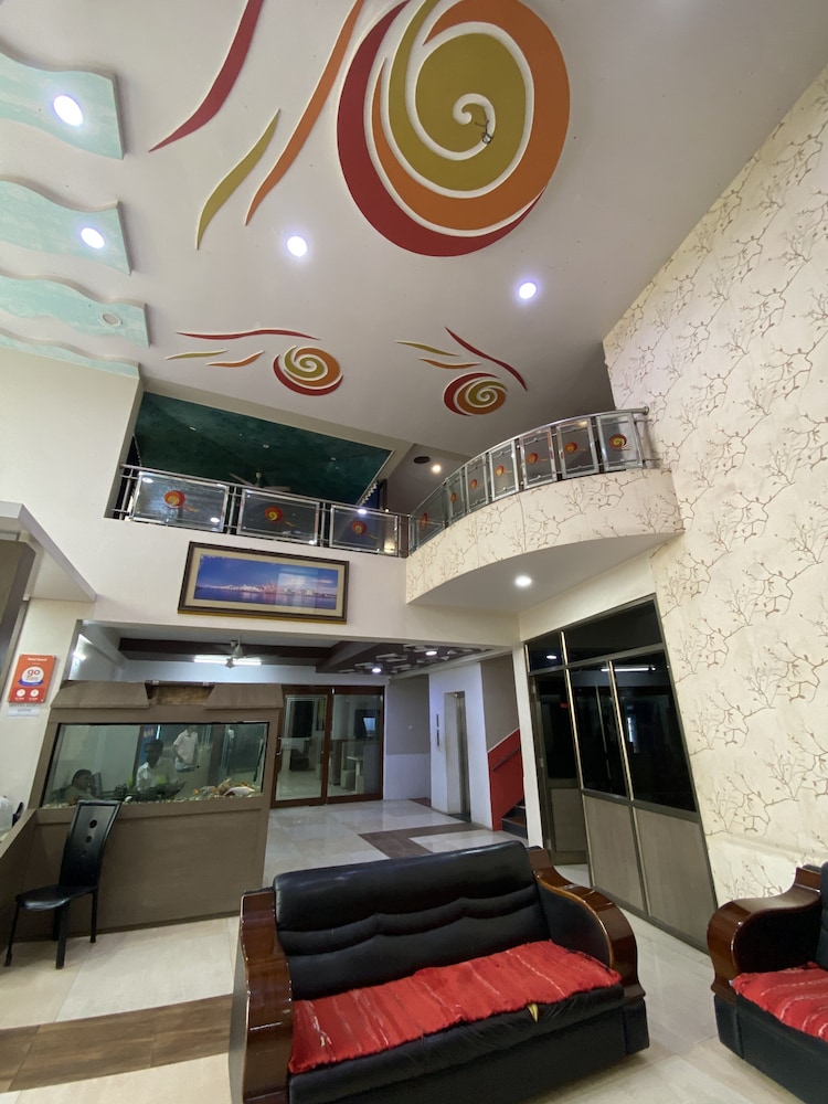 Hotel Gomti 9/40