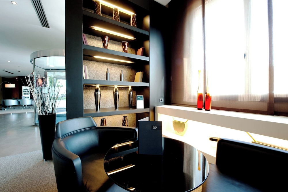Ac Hotel Padova By Marriott 31/50