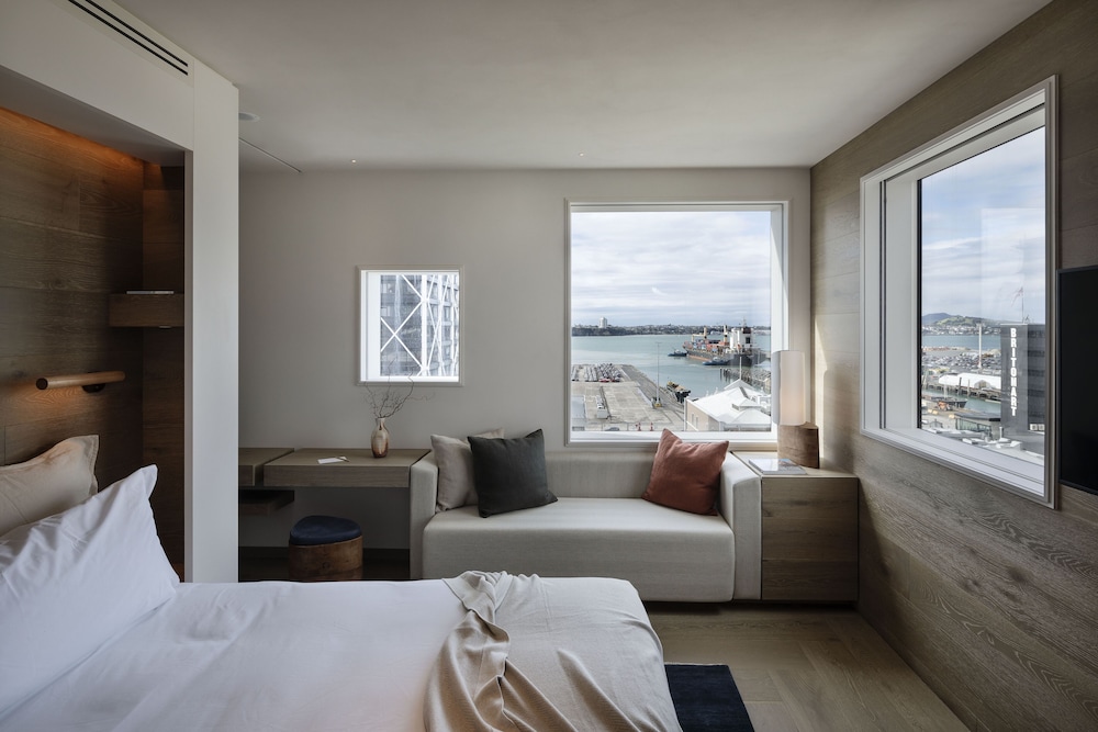 The Hotel Britomart 7/50