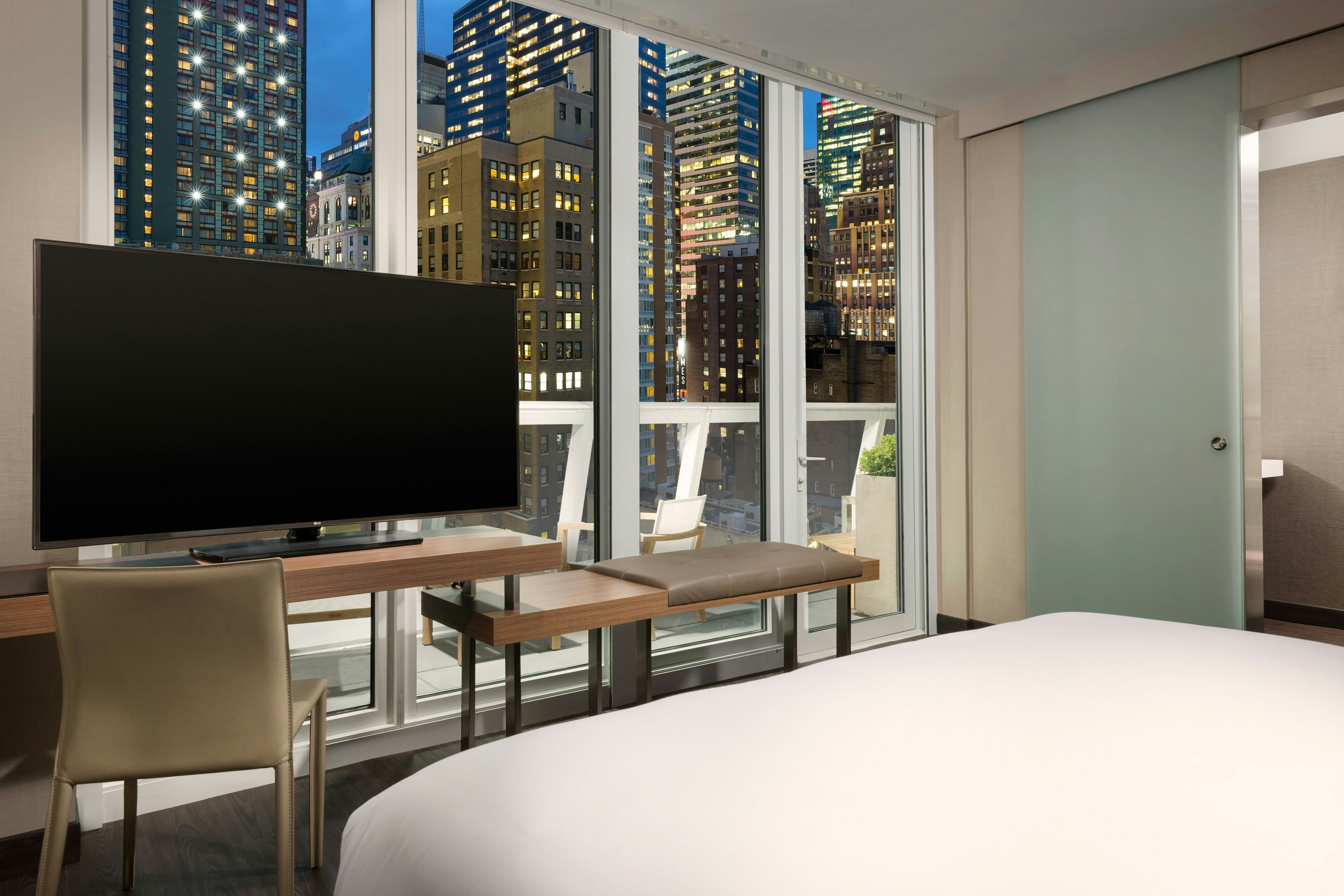 AC HOTEL NEW YORK TIMES SQUARE 59/75