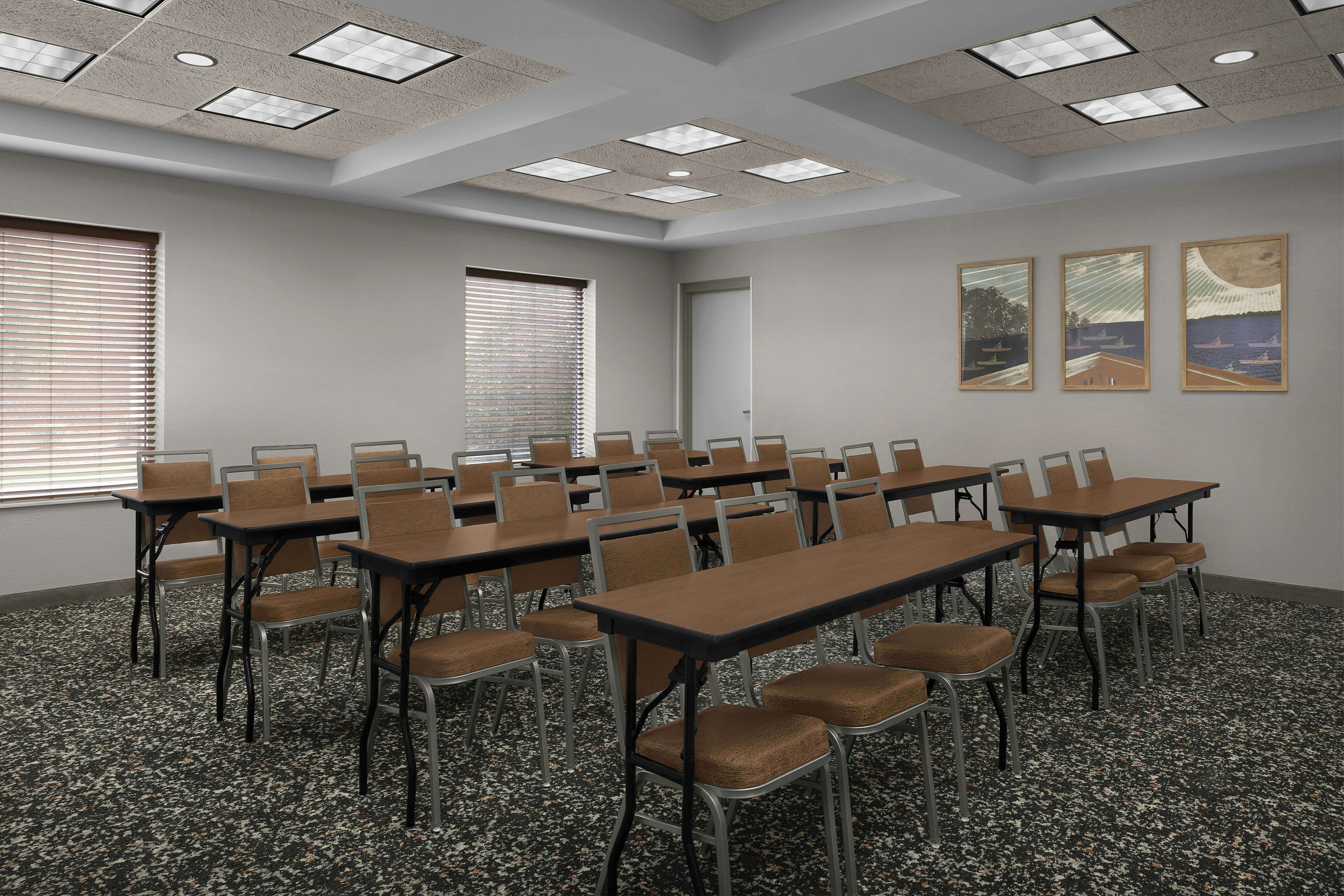 Hampton Inn & Suites Huntersville 35/37