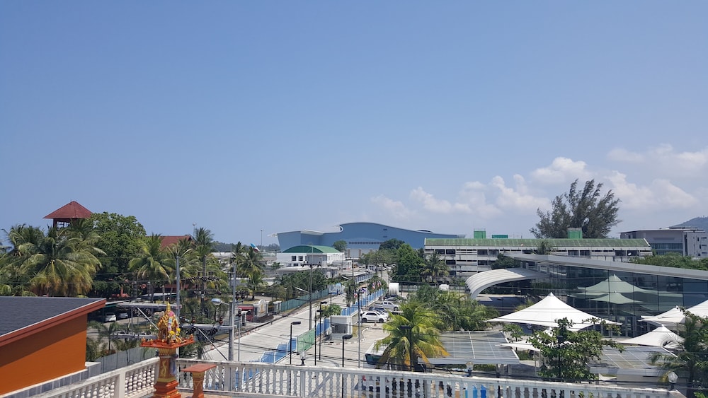 Bs Airport At Phuket 74/78