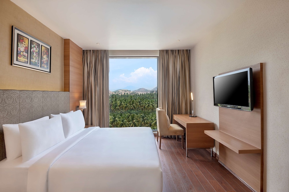 Radisson Salem 17/70