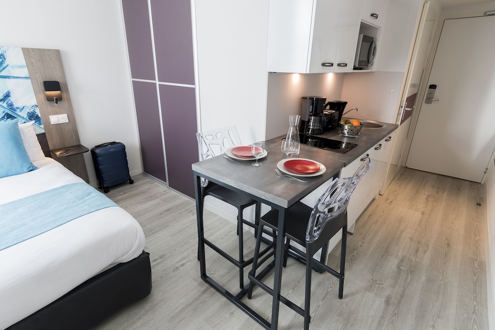 Appart-Hotel Mer & Golf City Bordeaux Lac 45/53