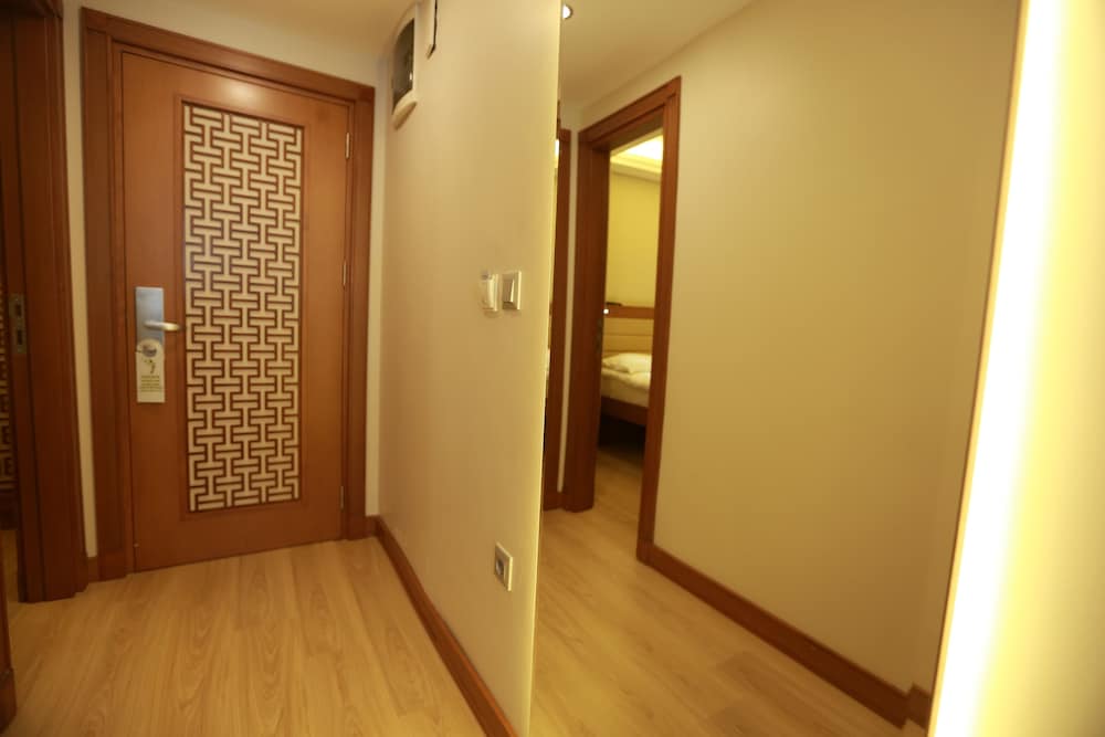 Sirkeci Park Hotel 46/68