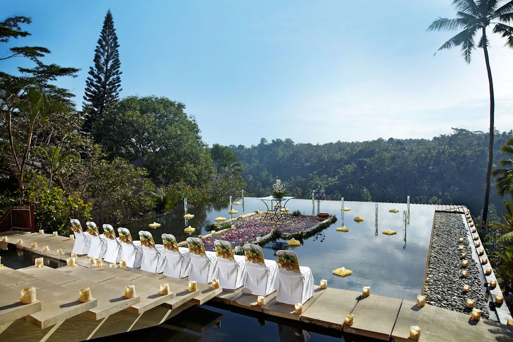 Kupu Kupu Barong Villas And Tree Spa 70/74