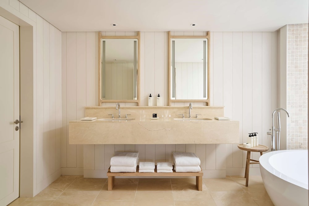 LUX Belle Mare Resort and Villas 50/50