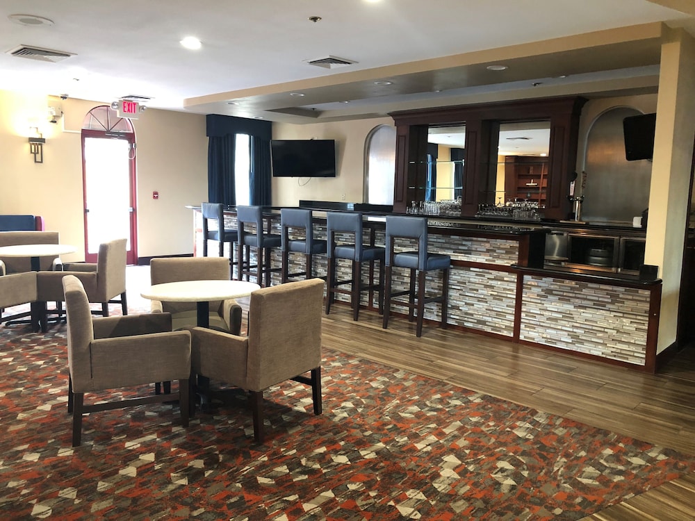 Best Western Plus Heritage Inn 32/44