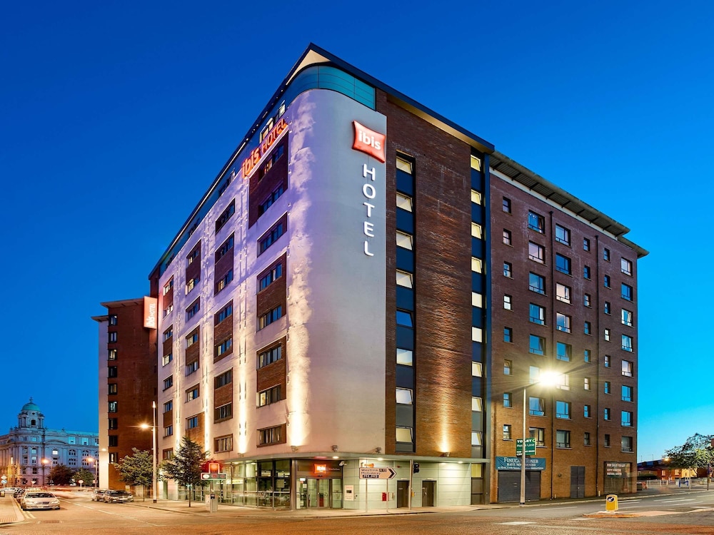 IBIS BELFAST CITY CENTRE 2/50