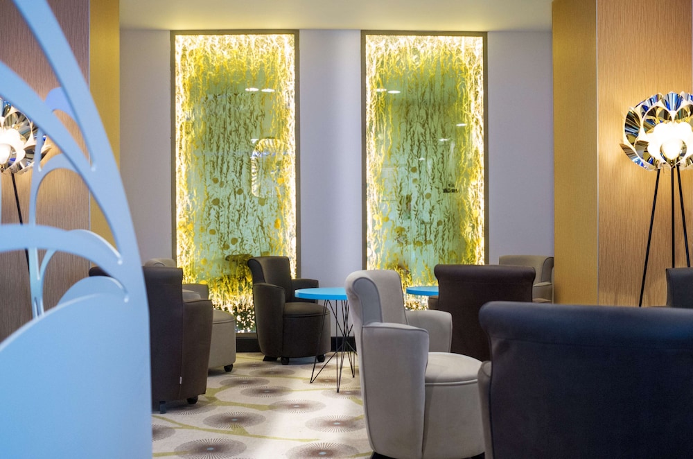 Kyriad Prestige Amiens Poulainville Hotel and SPA 23/40