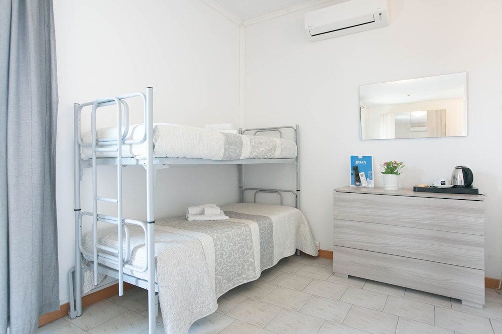 Hotel Mara 16/75