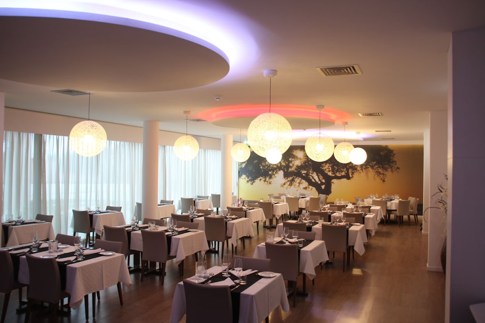 Monte Filipe Hotel And Spa 49/59
