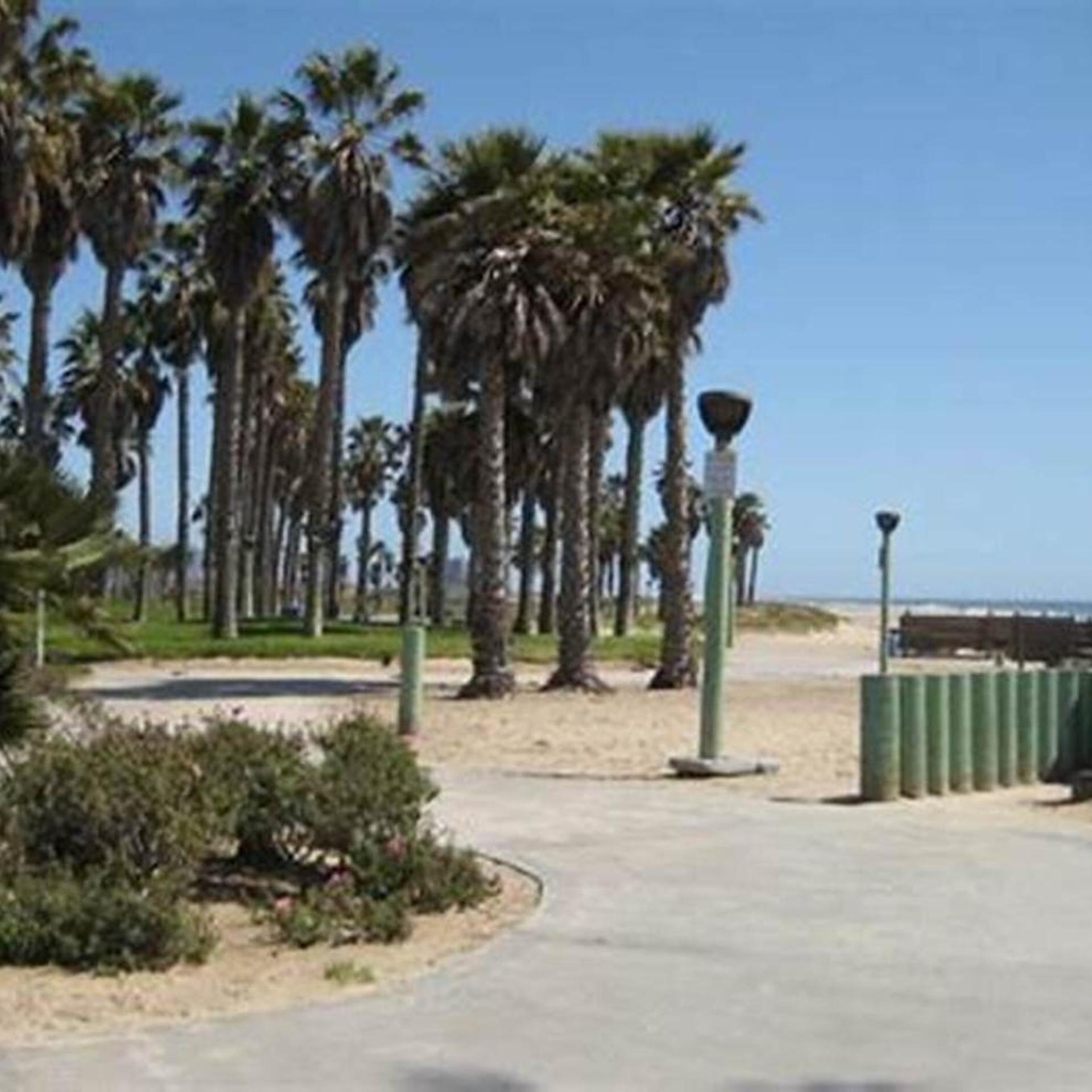 Motel6 San Pedro, CA – Port of Los Angeles 43/50