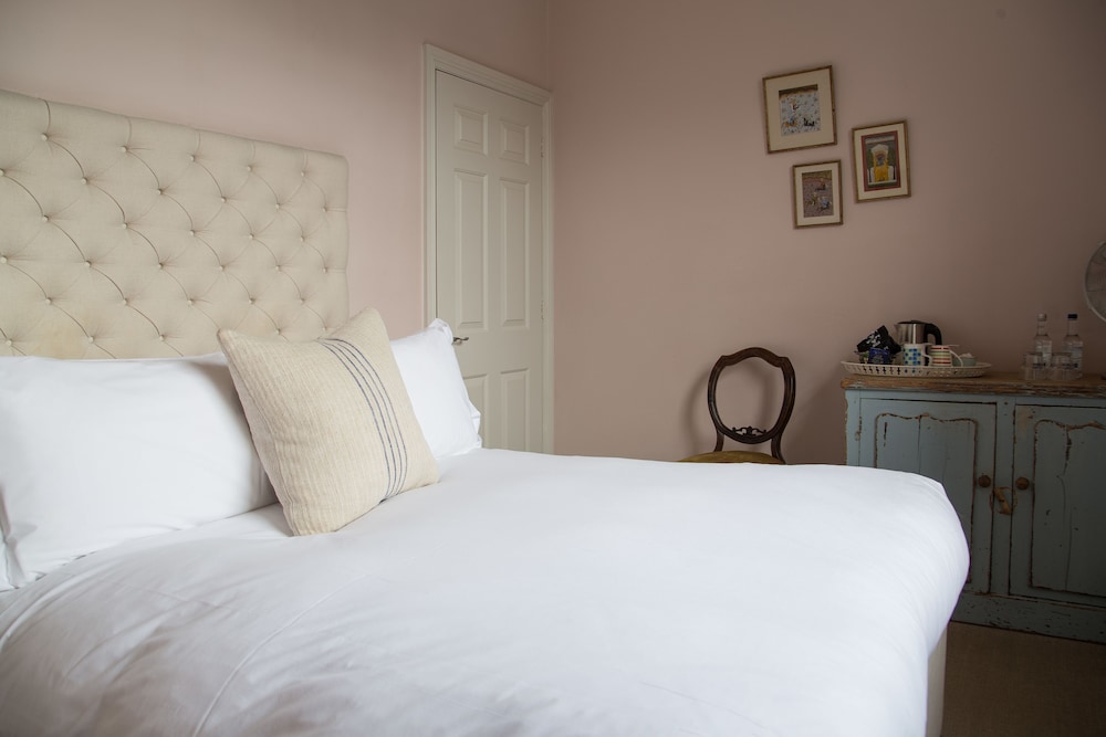 The Lion Inn 18/50