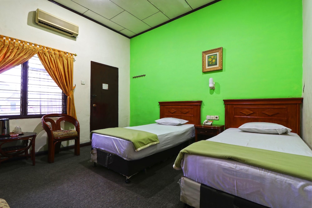 Hotel Sumatera 5/38