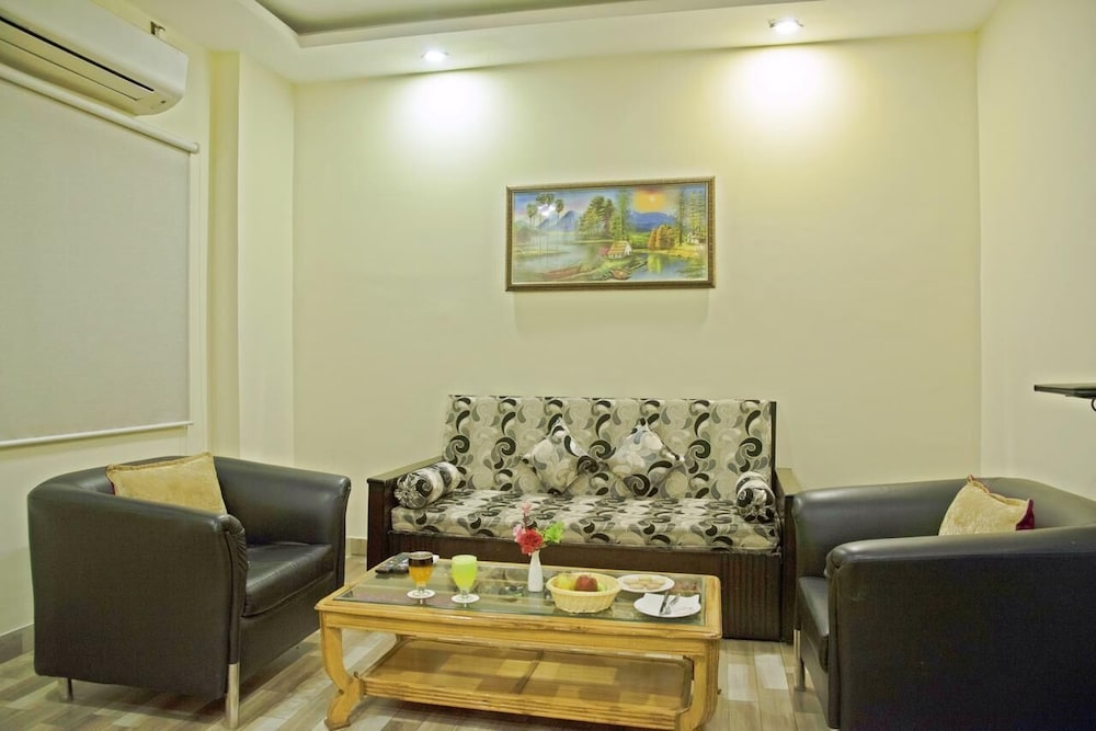 Spring Sky Mughalsarai By ShriGo Hotels 17/33
