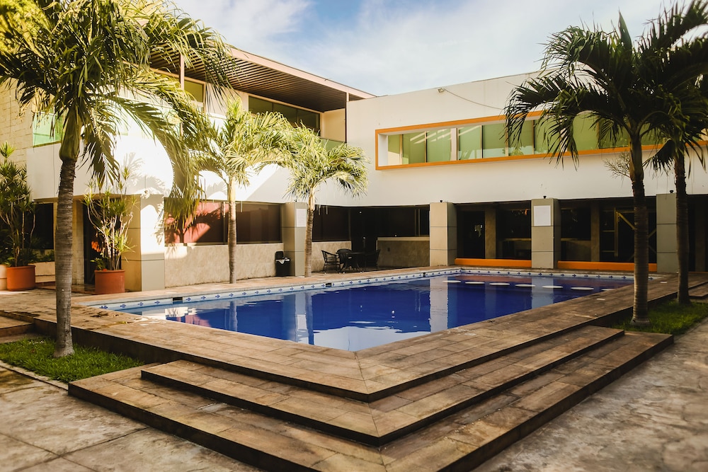 Hotel Plaza Mirador by Kavia 68/74