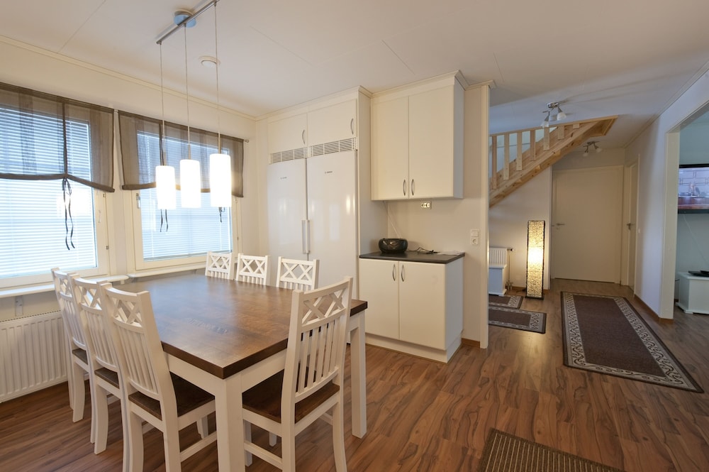 Kajaani Cottages 32/50