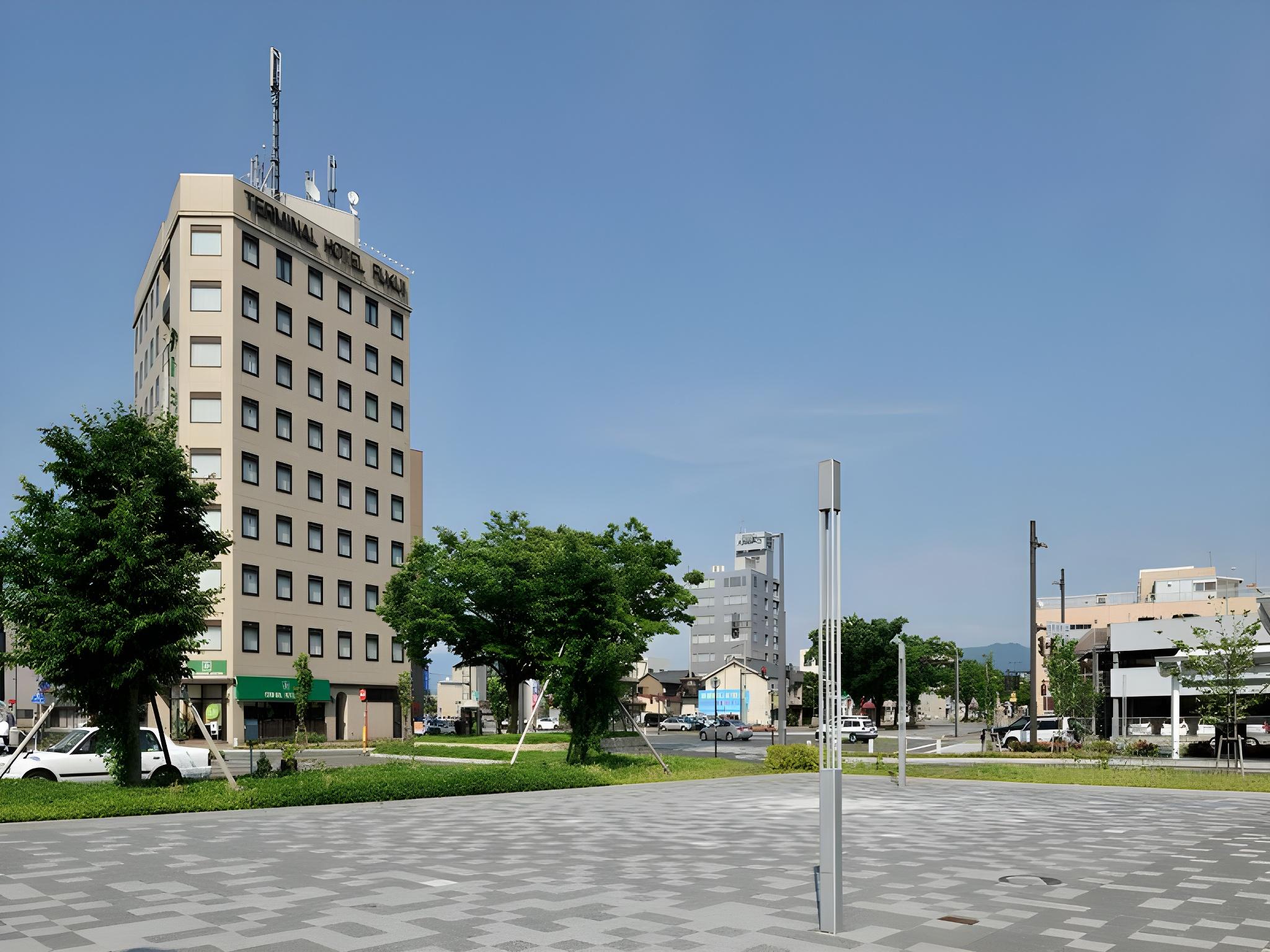 Moderate, Twin Beds, High Floor