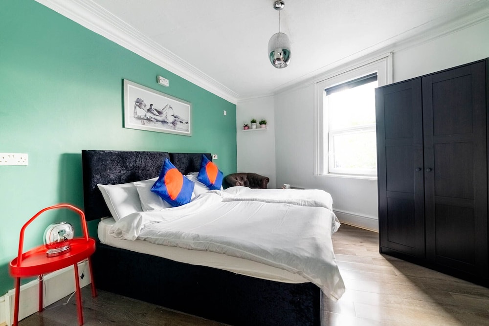 Book a Bed Hostels (ex. Venture Hostel) 19/64