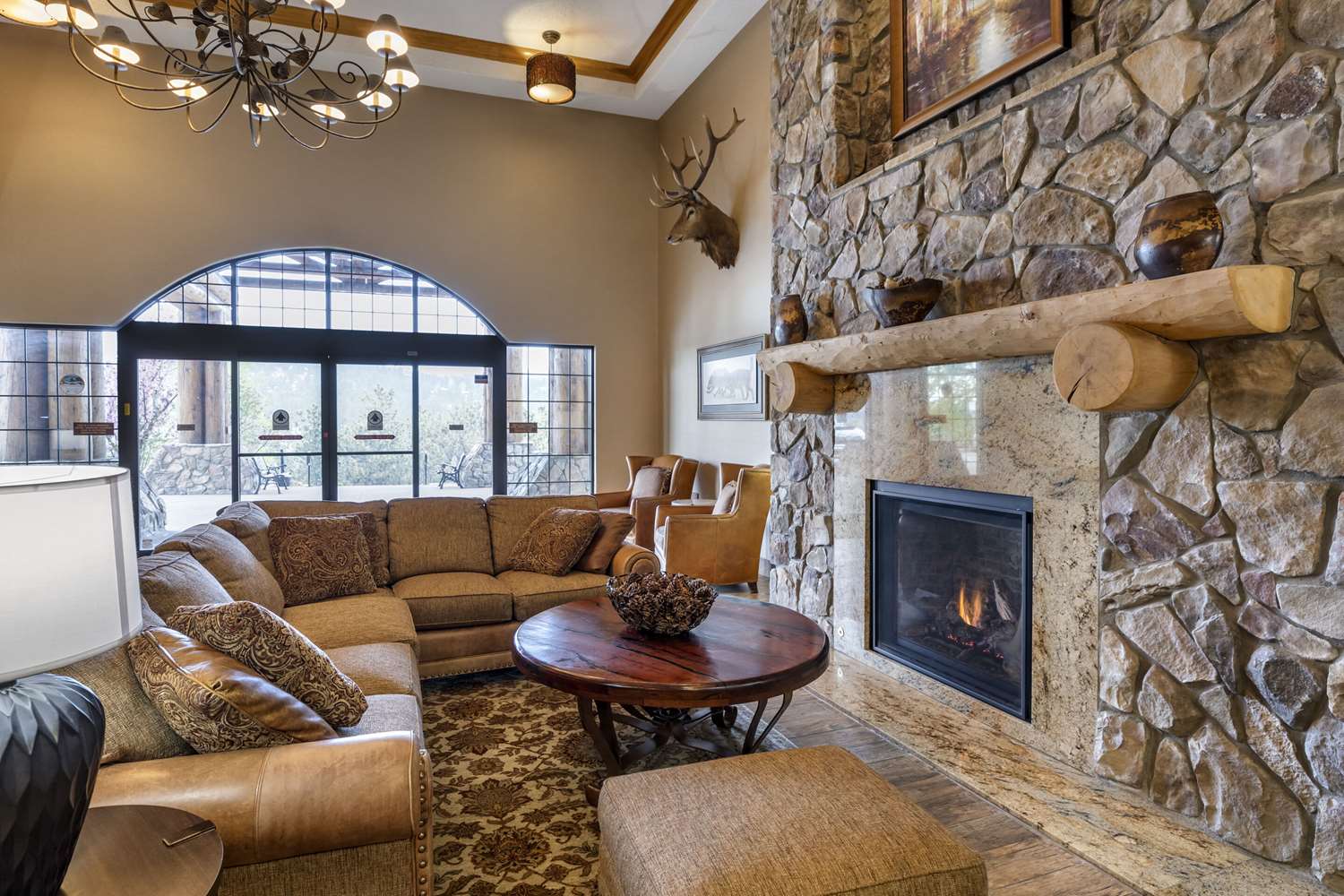 Comfort Suites At Evergreen Parkway 29/48