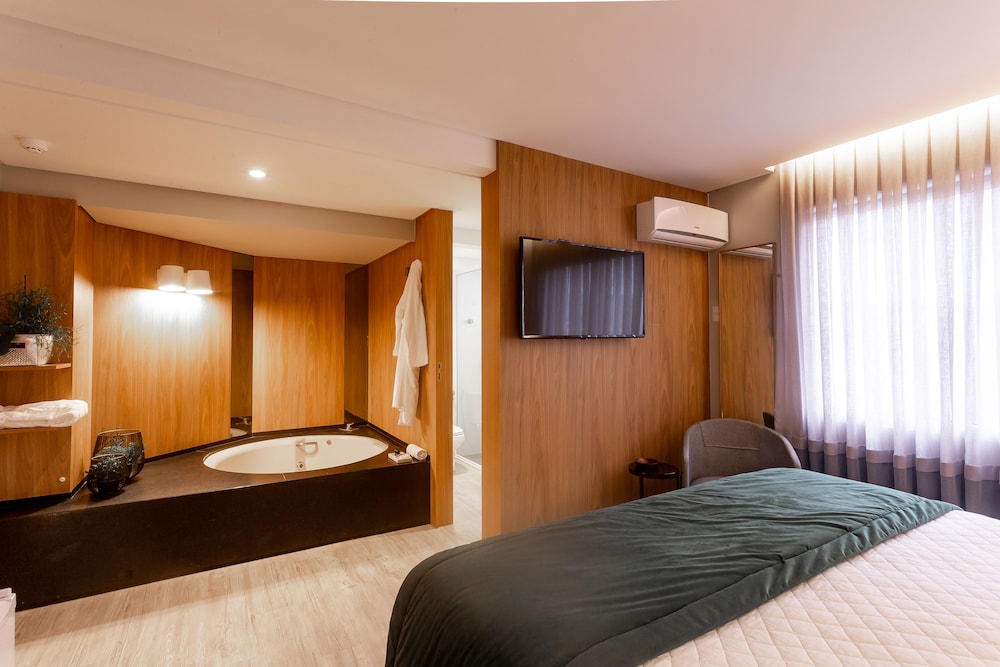 Melo Hotel 19/70