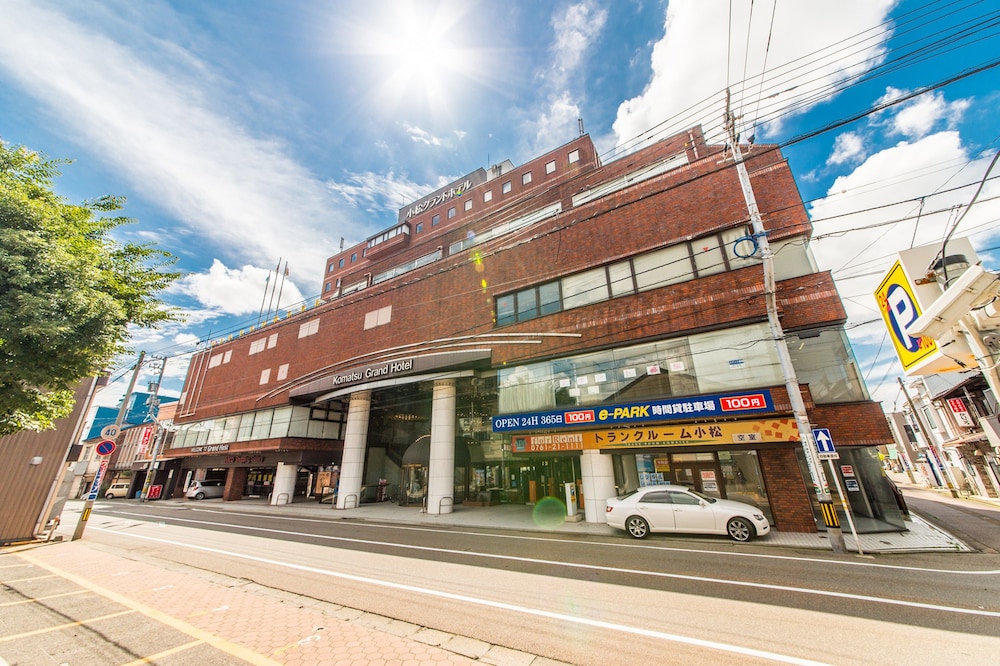 Apa Hotel Komatsu Grand 5/50