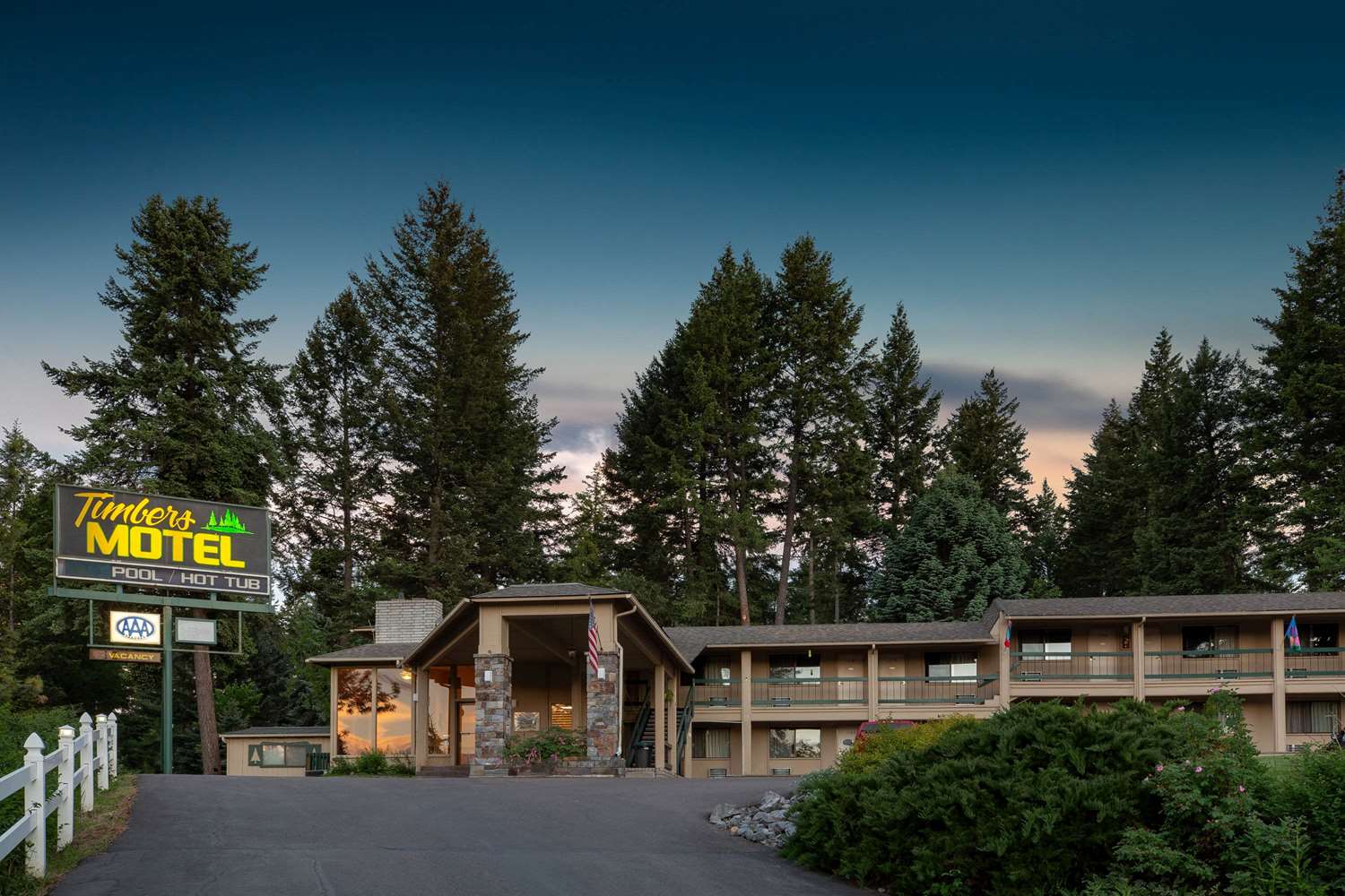 Timbers Motel Travelodge by Wyndham Bigfork 2/28