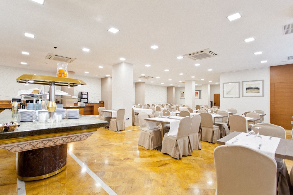 Porcel Sabica Hotel 67/83