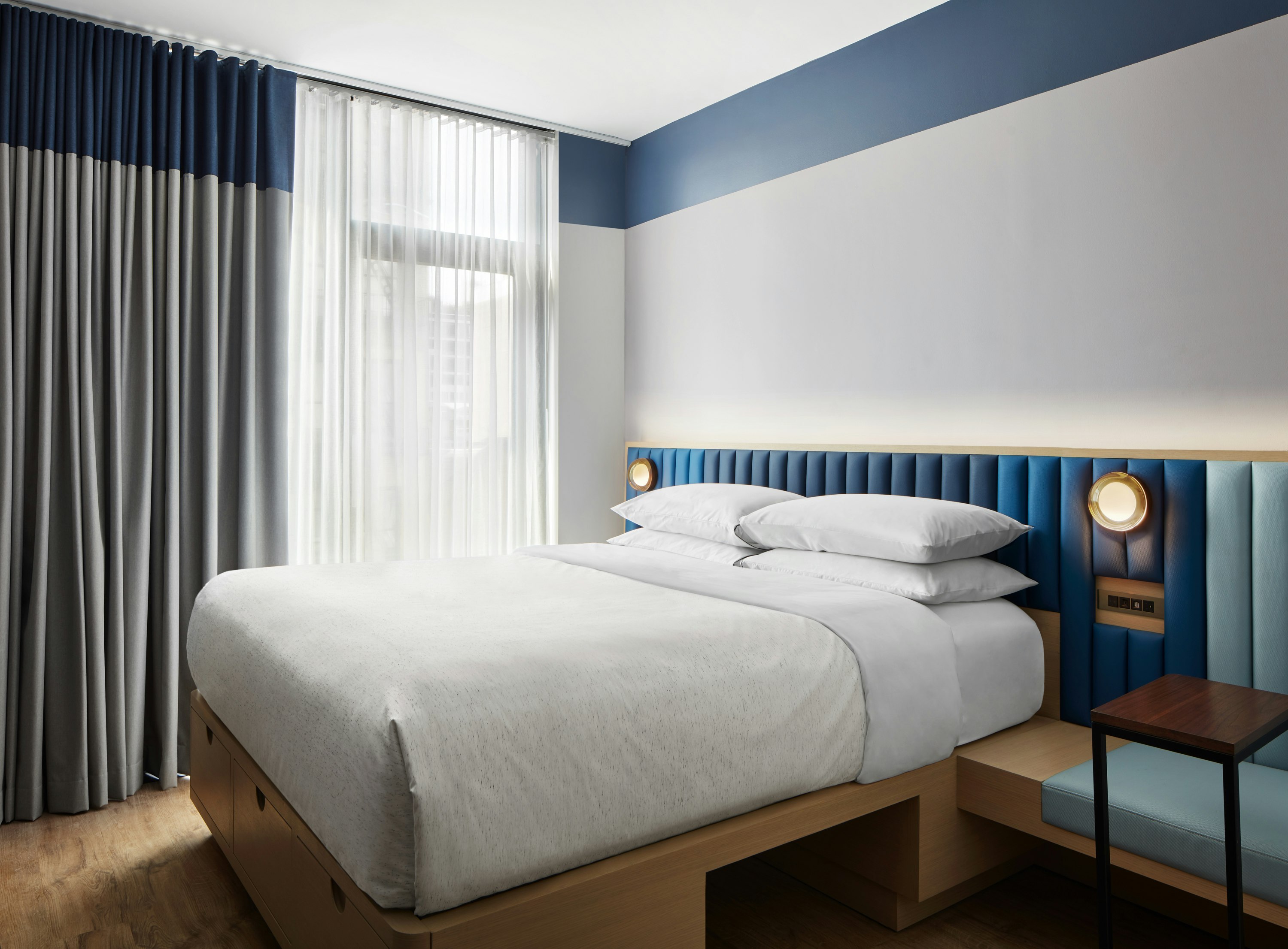 ROOM, KING BED, CITY VIEW, ACCESSIBLE