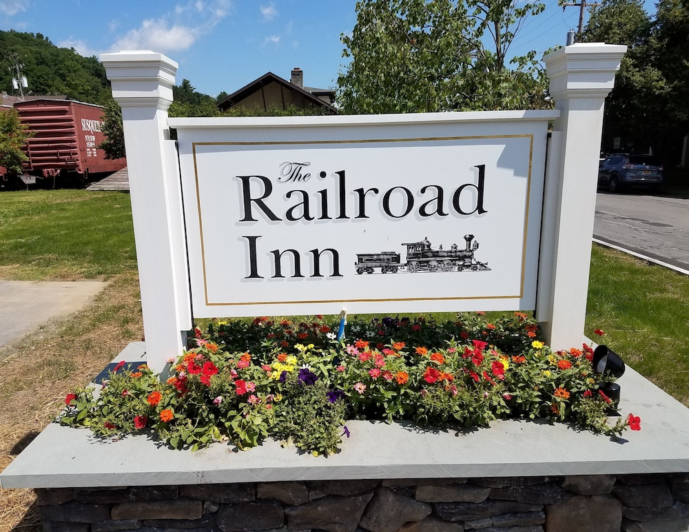 The Railroad Inn 2/61