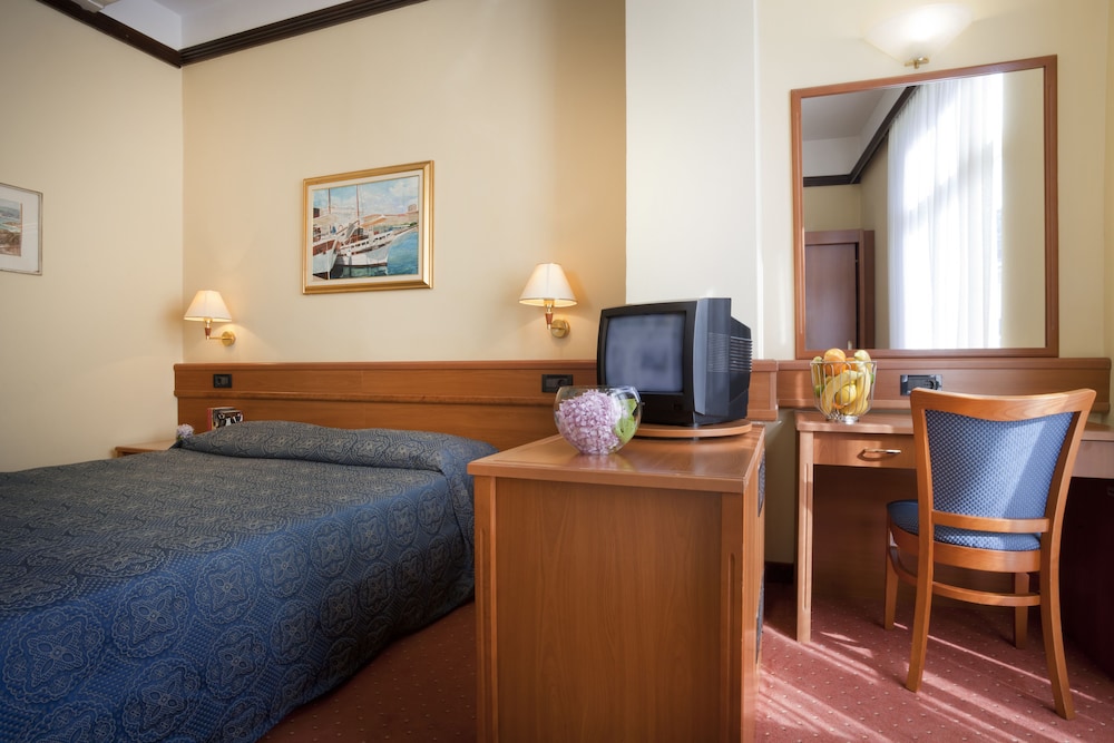 Hotel Kristal 15/60