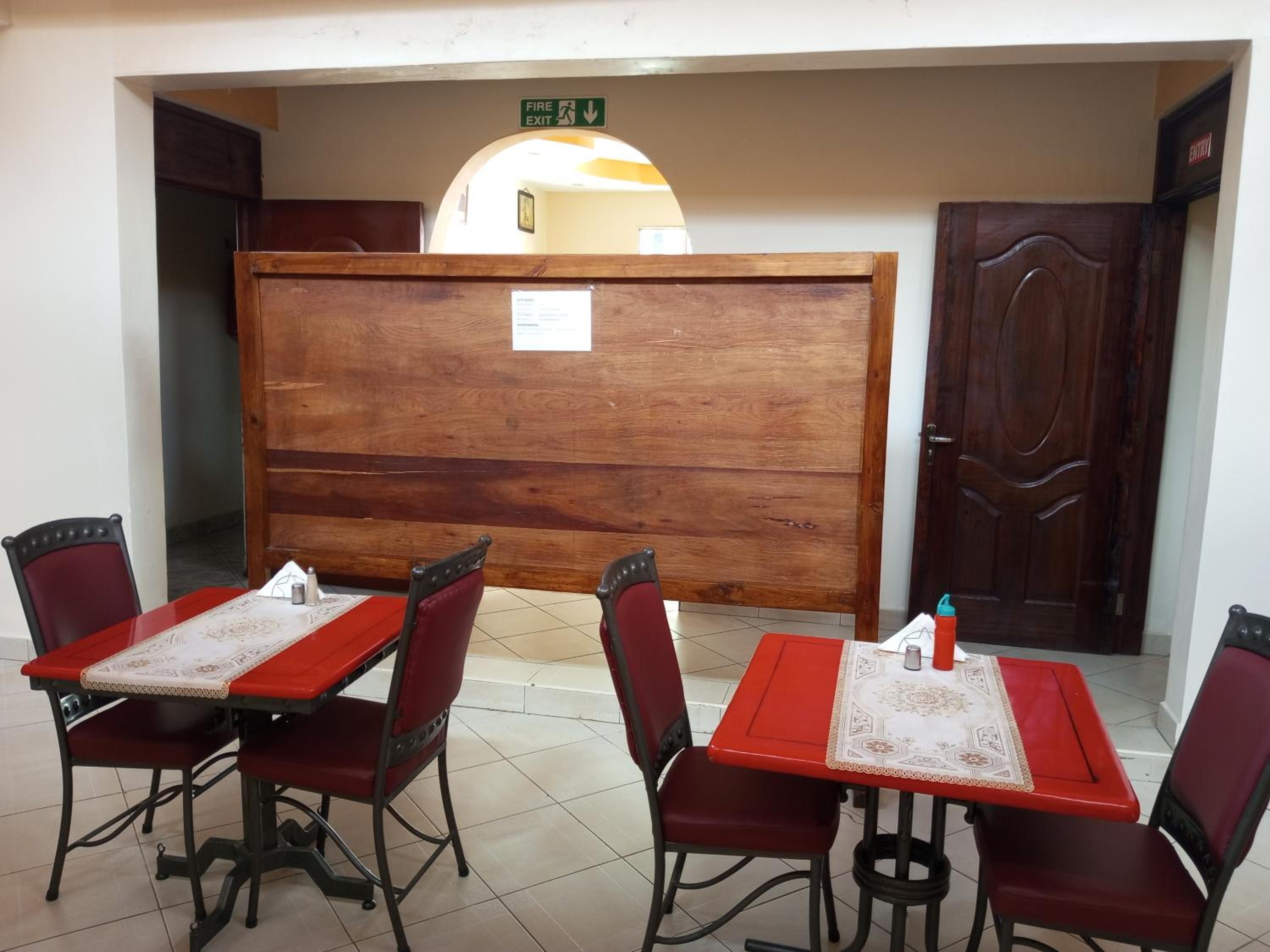 Fourth Parklands Guest House & Conference 27/36
