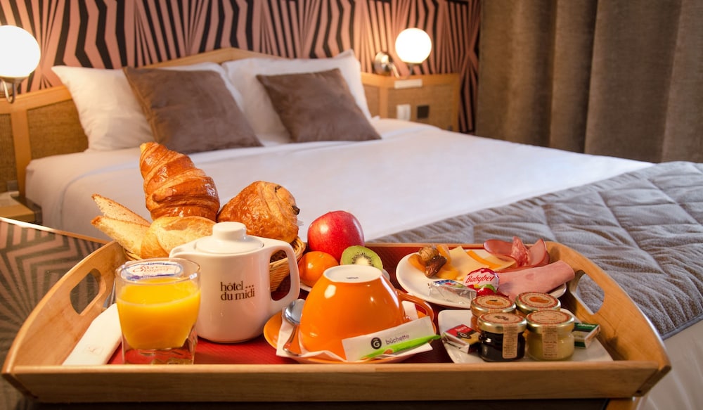 Hotel Du Midi 24/50