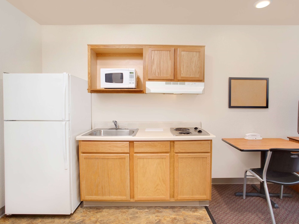 Extended Stay America Select Suites - Montgomery 40/53