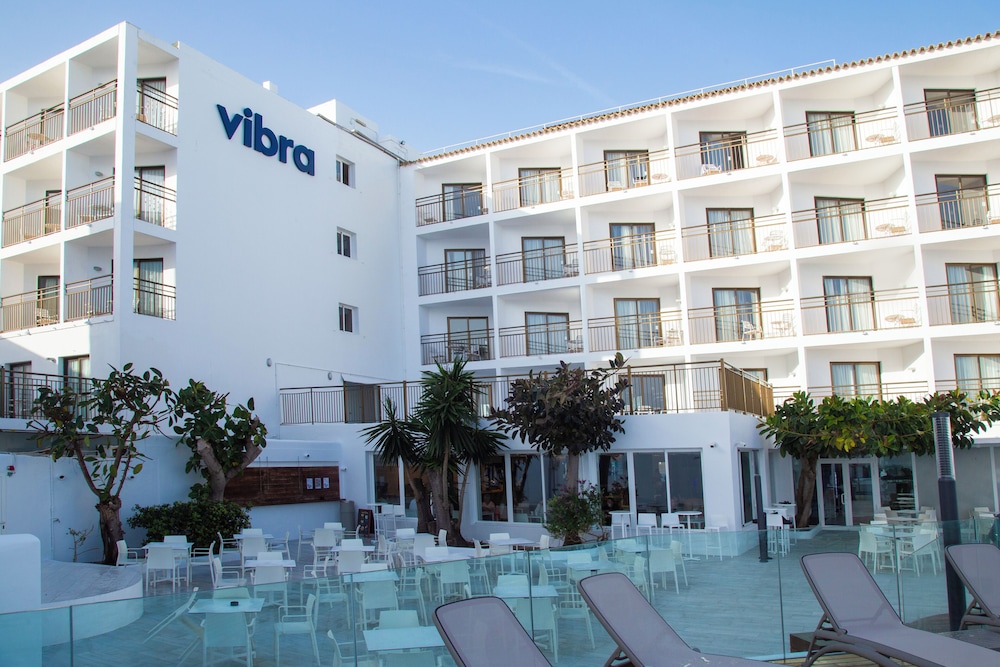Hotel Vibra San Remo in SANT JOSEP DE SA TALAIA