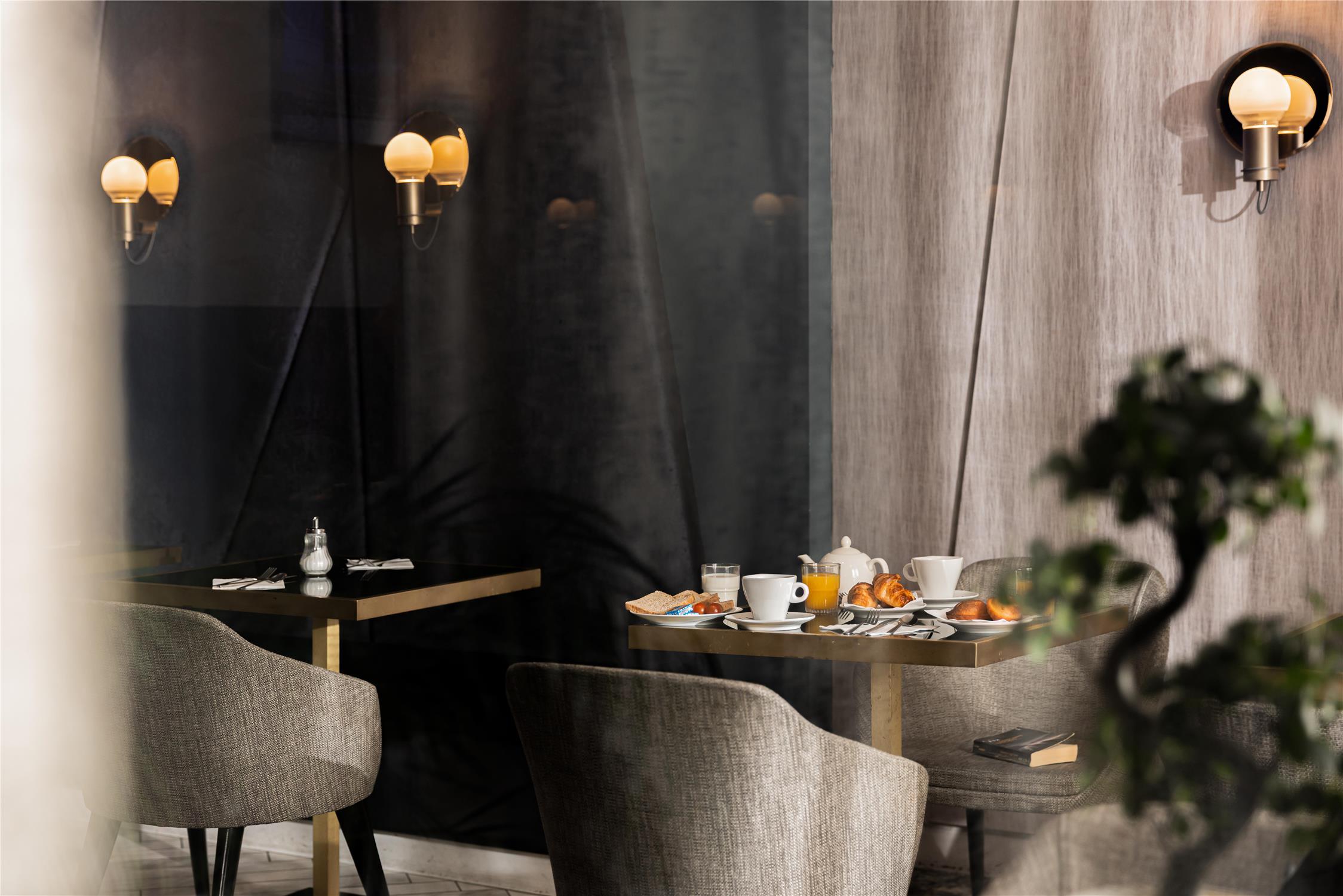 Best Western Plus Hotel Comedie Saint-Roch 44/58