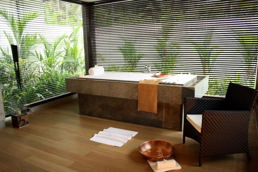 The Lalit Resort And Spa Bekal 9/68