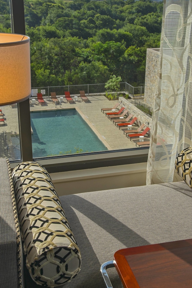 Sheraton Austin Georgetown Hotel Conference Center 51/54
