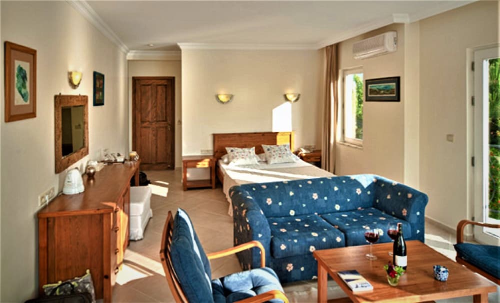 Ece Boutique Hotel 20/85