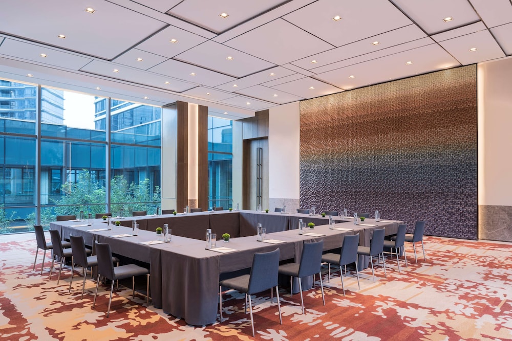 Hyatt Regency Fuzhou Cangshan 65/73
