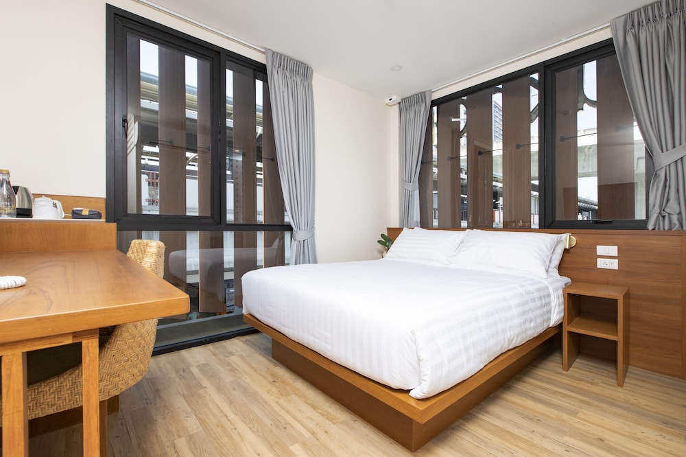 Sukhon Hotel 19/49