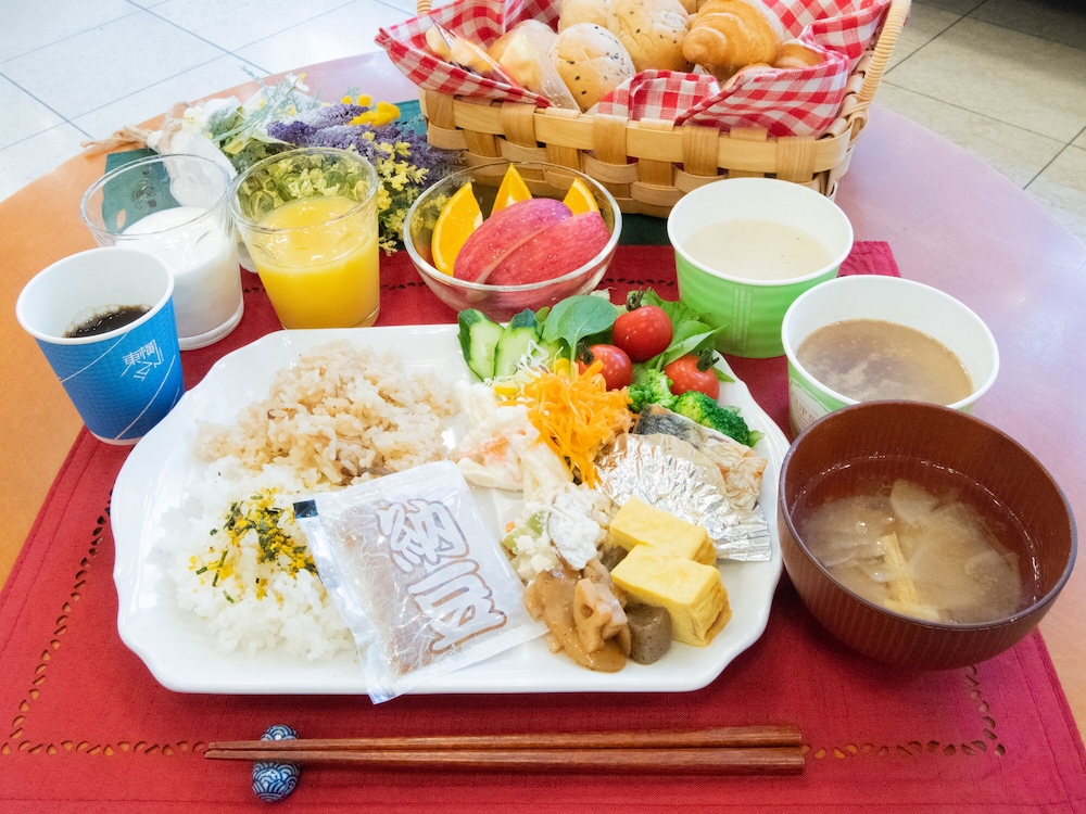 Toyoko Inn Asahikawa Ekimae Ichijo Dori 31/51